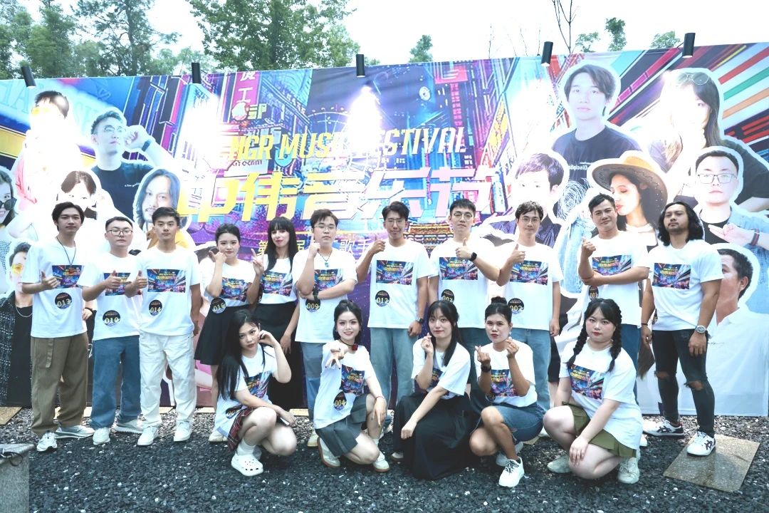 f00f82b8-2cec-459e-9d5e-42ec21bbb288.jpg